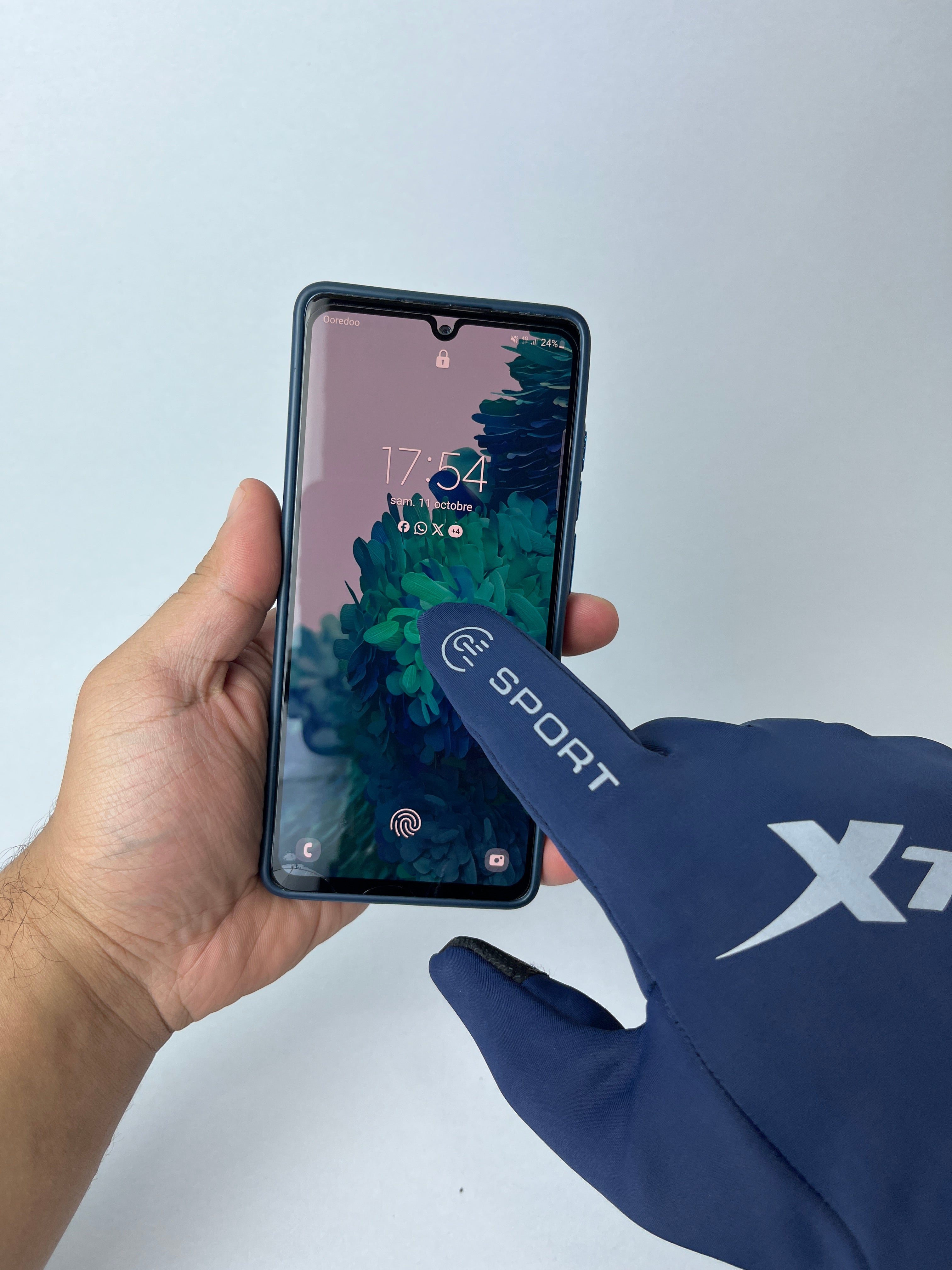 Gant moto tactile imperméable anti vent